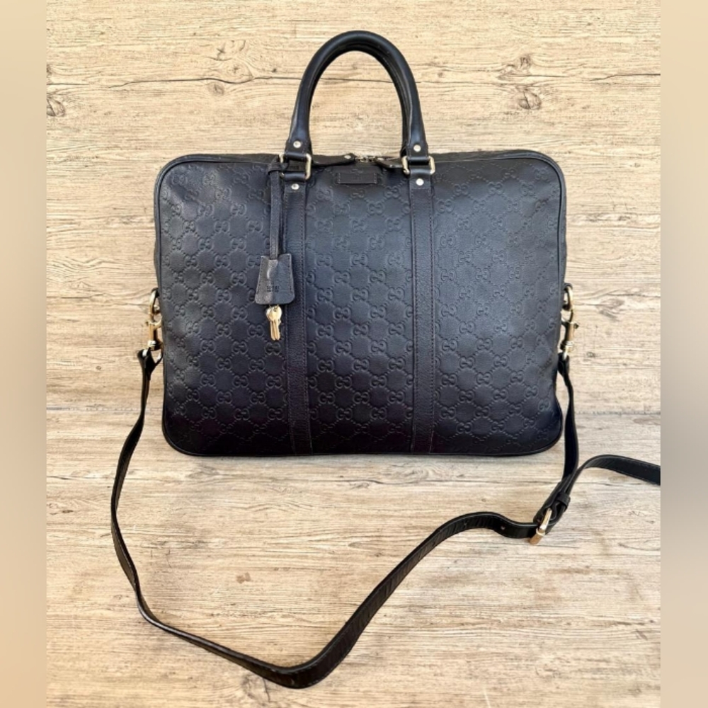 Authentic Gucci Brown GG leather Briefcase